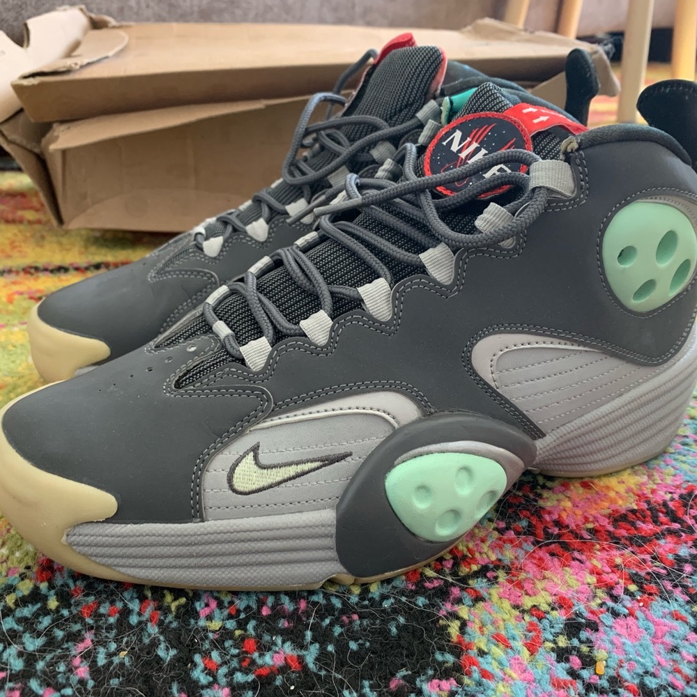 Nike Flight One NRG Galaxy sz 10.5